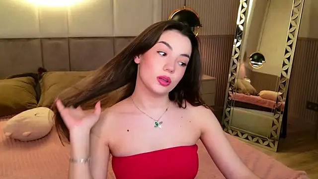 Alice Deleon online show from February 18, 2026, 10:33 am