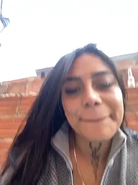 Emily sharlot online show from September 28, 2025, 9:09 pm