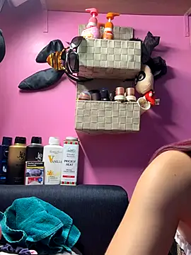 Snapshot of sexymelli18 chatting on January 5, 2026, 7:06 pm sexymelli18 online show from January 5, 2026, 7:06 pm