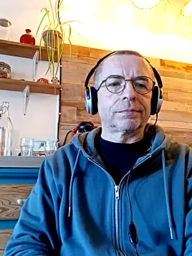 Xavspank2 online show from January 7, 2026, 10:29 am