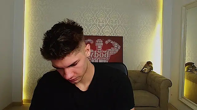 Snapshot of MaxKaiden chatting on September 21, 2025, 9:22 am MaxKaiden online show from September 21, 2025, 9:22 am