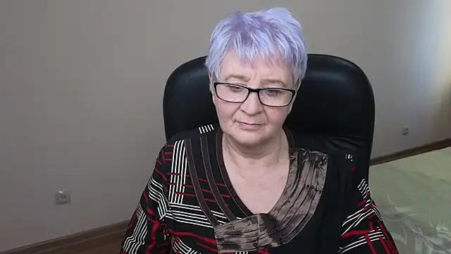 Sandra Snowflake online show from March 13, 2025, 7:31 am