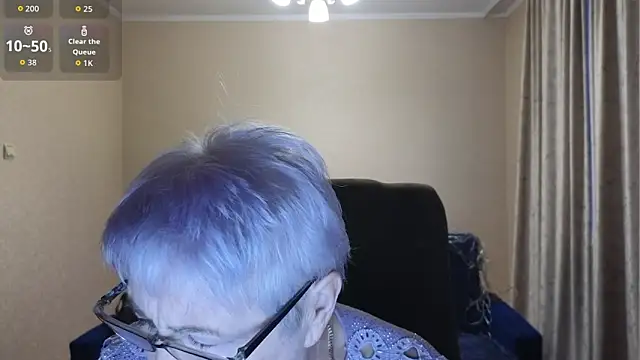 Snapshot of Sandra_Snowflake chatting on February 9, 2026, 4:05 am Sandra Snowflake online show from February 9, 2026, 4:05 am