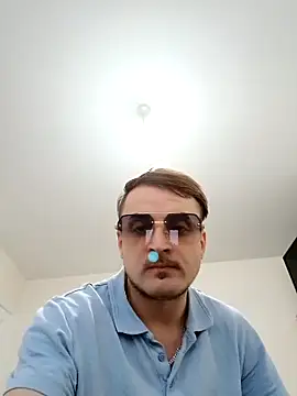 Snapshot of Eusuntnoulgigolo chatting on February 16, 2025, 4:21 pm Eusuntnoulgigolo online show from February 16, 2025, 4:21 pm