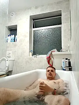 Snapshot of Eusuntnoulgigolo chatting on September 10, 2025, 7:25 pm Eusuntnoulgigolo online show from September 10, 2025, 7:25 pm