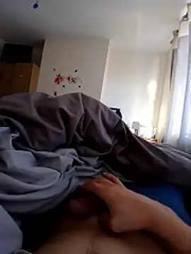 Eusuntnoulgigolo online show from January 16, 2026, 9:46 am