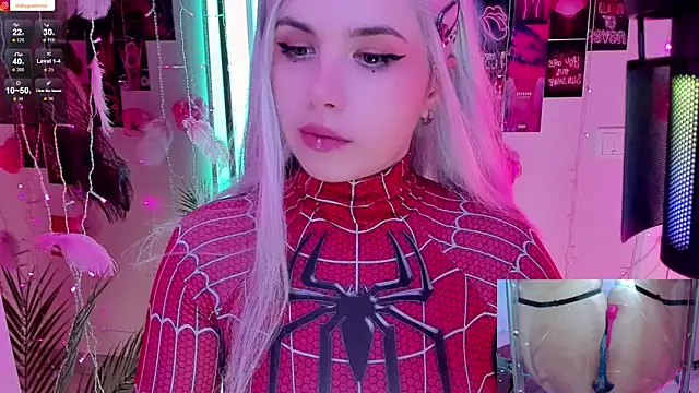 Snapshot of Sparkle_Mona chatting on September 13, 2025, 2:11 am Sparkle Mona online show from September 13, 2025, 2:11 am