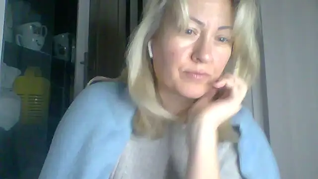 Snapshot of Mary888x chatting on February 19, 2025, 7:16 pm Mary888x online show from February 19, 2025, 7:16 pm