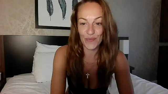 Edenfox- online show from May 31, 2026, 6:09 pm