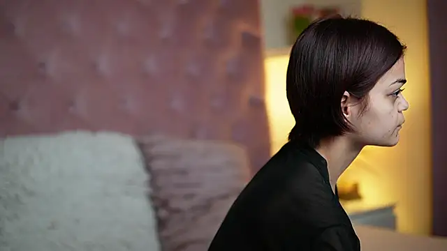 MaiaMini online show from October 29, 2025, 12:02 am