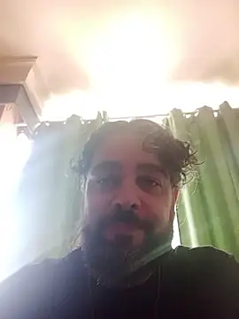 Snapshot of serpensy chatting on October 2, 2025, 11:39 am serpensy online show from October 2, 2025, 11:39 am