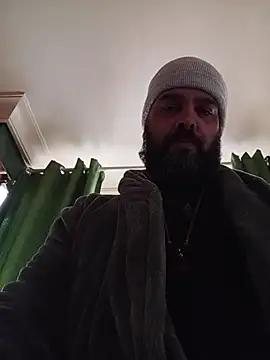 Snapshot of serpensy chatting on November 1, 2025, 7:54 am serpensy online show from November 1, 2025, 7:54 am