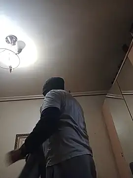 Snapshot of serpensy chatting on November 2, 2025, 11:29 pm serpensy online show from November 2, 2025, 11:29 pm