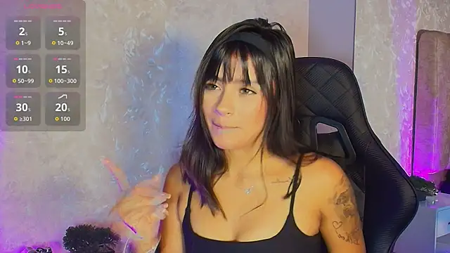 Snapshot of katia_foxxx_ chatting on June 7, 2026, 2:10 pm katia foxxx online show from June 7, 2026, 2:10 pm