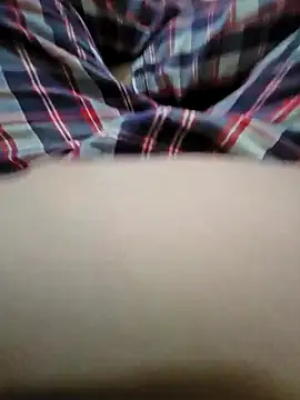 Snapshot of skiciyunis chatting on March 3, 2025, 6:12 pm skiciyunis online show from March 3, 2025, 6:12 pm