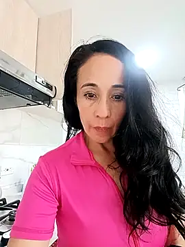 Snapshot of Coeur_de_luxure chatting on September 14, 2025, 8:52 pm Coeur de luxure online show from September 14, 2025, 8:52 pm