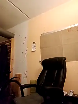 VickyDevilEU online show from October 21, 2025, 12:00 am