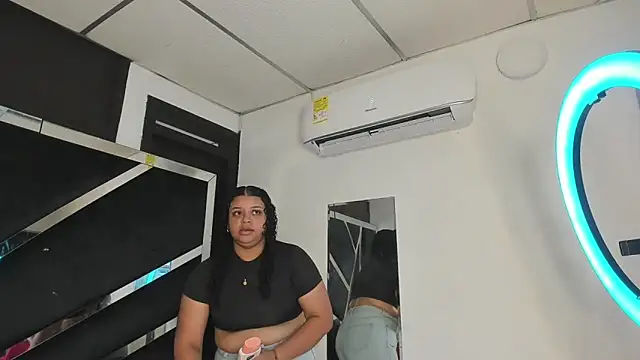 Rubyxht online show from March 21, 2026, 12:54 pm