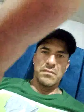 Iuver online show from March 6, 2026, 11:23 pm