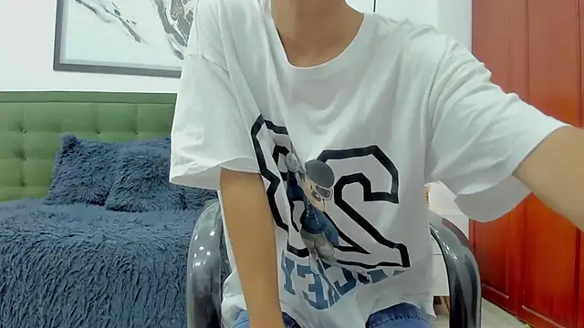 Snapshot of Johann_sex chatting on December 5, 2025, 5:31 pm Johann sex online show from December 5, 2025, 5:31 pm