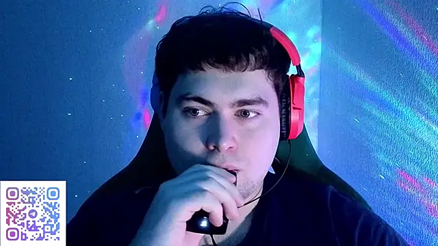 Snapshot of Mars_I chatting on October 8, 2025, 5:21 pm Mars I online show from October 8, 2025, 5:21 pm