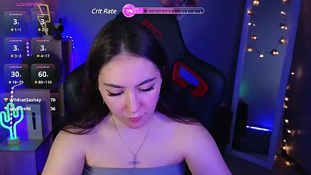 Snapshot of AshleySkott_ chatting on March 10, 2025, 1:32 pm AshleySkott online show from March 10, 2025, 1:32 pm