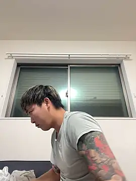 pierrot 0202 online show from March 1, 2025, 11:50 am