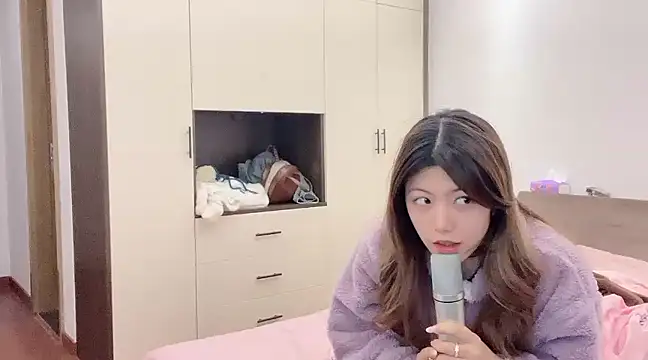 JayM584520 online show from February 17, 2025, 9:03 am