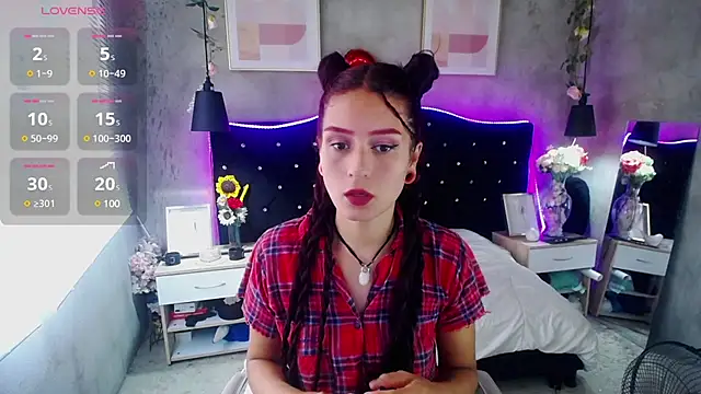 Fofii online show from February 17, 2025, 2:59 pm