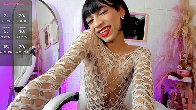 Snapshot of Danny_Luxx chatting on February 26, 2025, 4:03 pm Danny Luxx online show from February 26, 2025, 4:03 pm