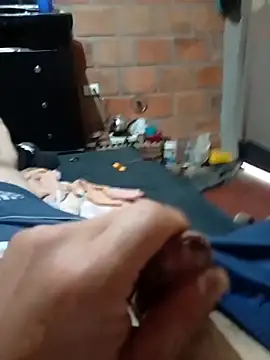 Snapshot of Mycansonhot chatting on October 24, 2025, 8:27 pm Mycansonhot online show from October 24, 2025, 8:27 pm