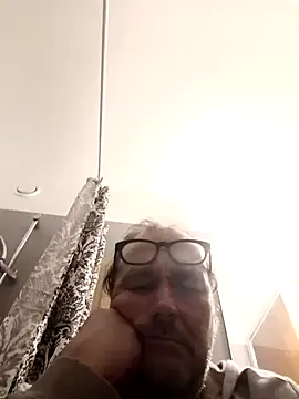 Snapshot of olviasssl77 chatting on September 16, 2025, 6:53 pm olviasssl77 online show from September 16, 2025, 6:53 pm