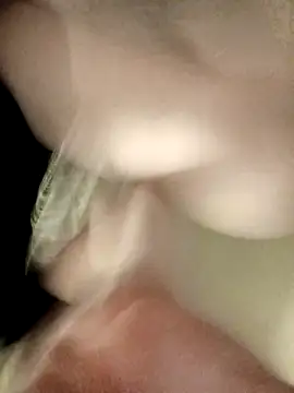 Snapshot of olviasssl77 chatting on October 8, 2025, 8:01 am olviasssl77 online show from October 8, 2025, 8:01 am