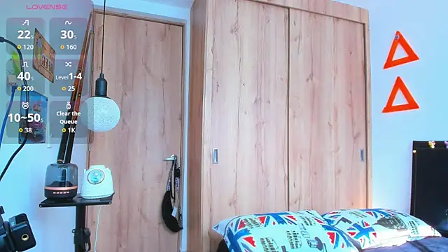 Snapshot of fitnolan chatting on November 11, 2025, 1:33 pm fitnolan online show from November 11, 2025, 1:33 pm