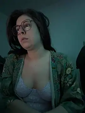 Rosiee69  online show from March 9, 2025, 10:08 am