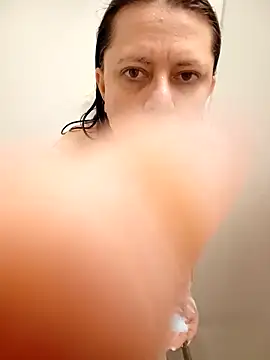 Snapshot of Conejta chatting on March 4, 2025, 1:28 pm Conejta online show from March 4, 2025, 1:28 pm