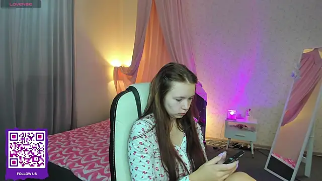 Snapshot of boozekirs_ chatting on September 15, 2025, 2:33 am boozekirs online show from September 15, 2025, 2:33 am