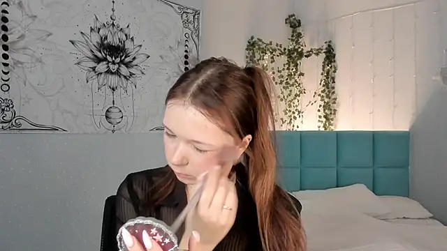 Snapshot of boozekirs_ chatting on March 19, 2026, 3:10 am boozekirs online show from March 19, 2026, 3:10 am