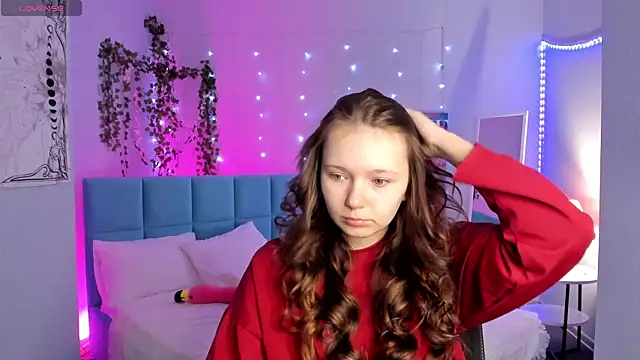 Snapshot of boozekirs_ chatting on April 7, 2026, 2:56 am boozekirs online show from April 7, 2026, 2:56 am