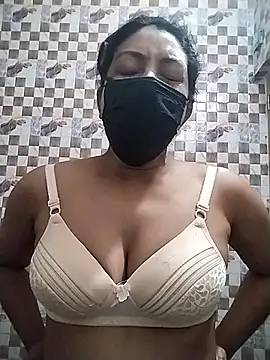 cuteangel9999 online show from February 27, 2025, 7:44 am