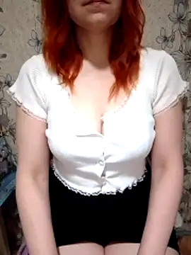 Snapshot of AliniX chatting on March 29, 2026, 10:10 pm AliniX online show from March 29, 2026, 10:10 pm