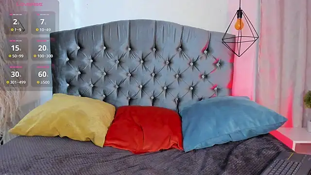 Snapshot of iiangel_ chatting on October 23, 2025, 3:06 am iiangel online show from October 23, 2025, 3:06 am