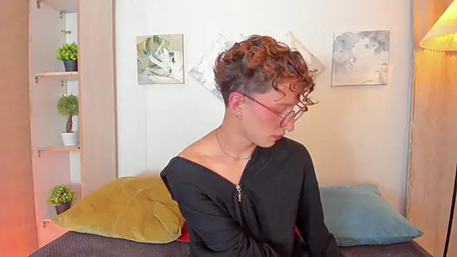 Snapshot of iiangel_ chatting on December 17, 2025, 4:07 am iiangel online show from December 17, 2025, 4:07 am