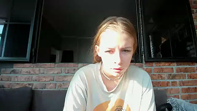 AnnNorriss online show from September 9, 2025, 5:07 am