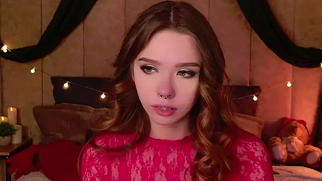 Snapshot of Sierra_Fane chatting on March 2, 2025, 12:31 am Sierra Fane online show from March 2, 2025, 12:31 am