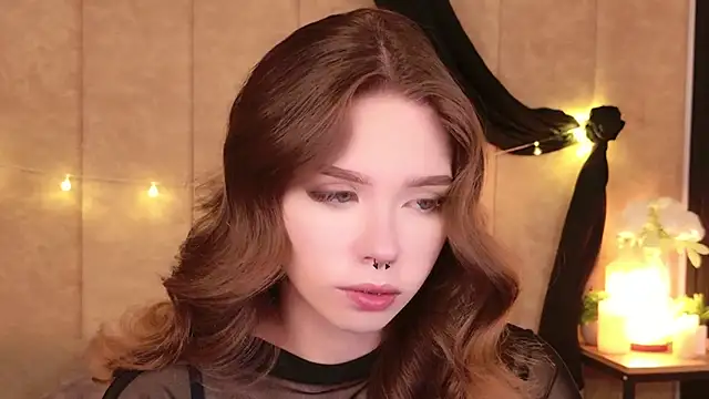 Snapshot of Sierra_Fane chatting on October 13, 2025, 5:51 am Sierra Fane online show from October 13, 2025, 5:51 am