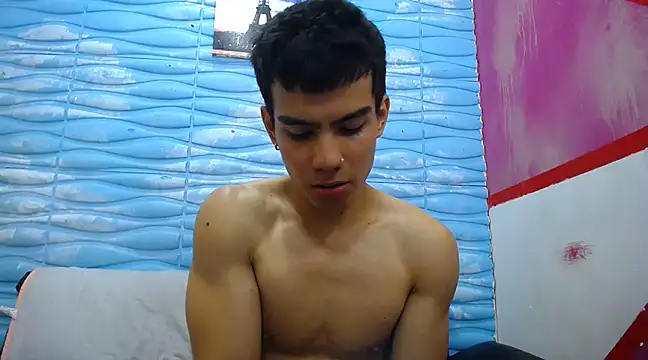 seigfried0 online show from March 16, 2025, 10:42 pm