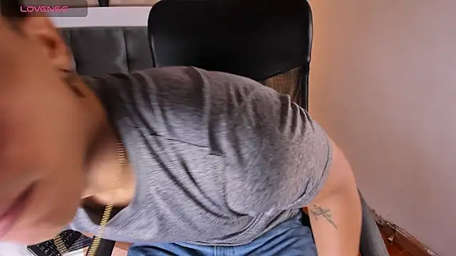 Allex Cano online show from February 23, 2025, 1:10 pm