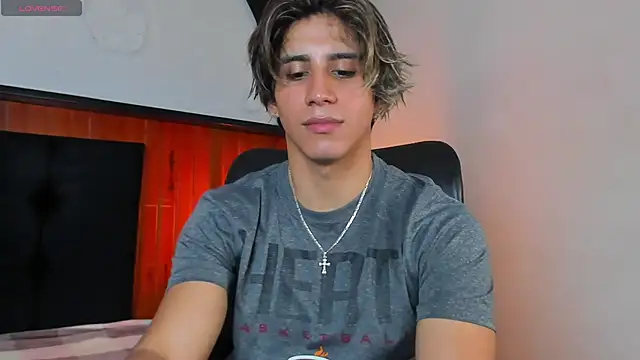 Allex Cano online show from September 25, 2025, 10:02 pm