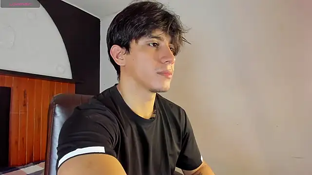 Allex Cano online show from March 2, 2026, 8:37 pm